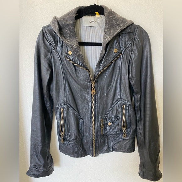 Leather jacket - Picture 2 of 2